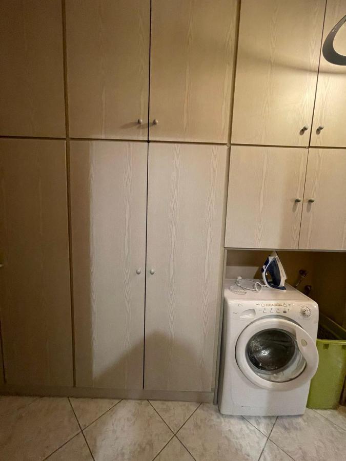 Nea Peramos Large Apartment Near The Beach Ngoại thất bức ảnh