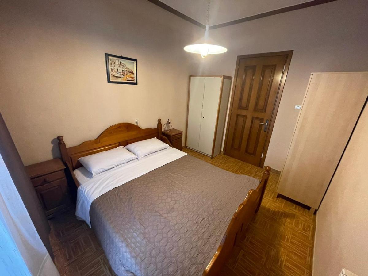 Nea Peramos Large Apartment Near The Beach Ngoại thất bức ảnh