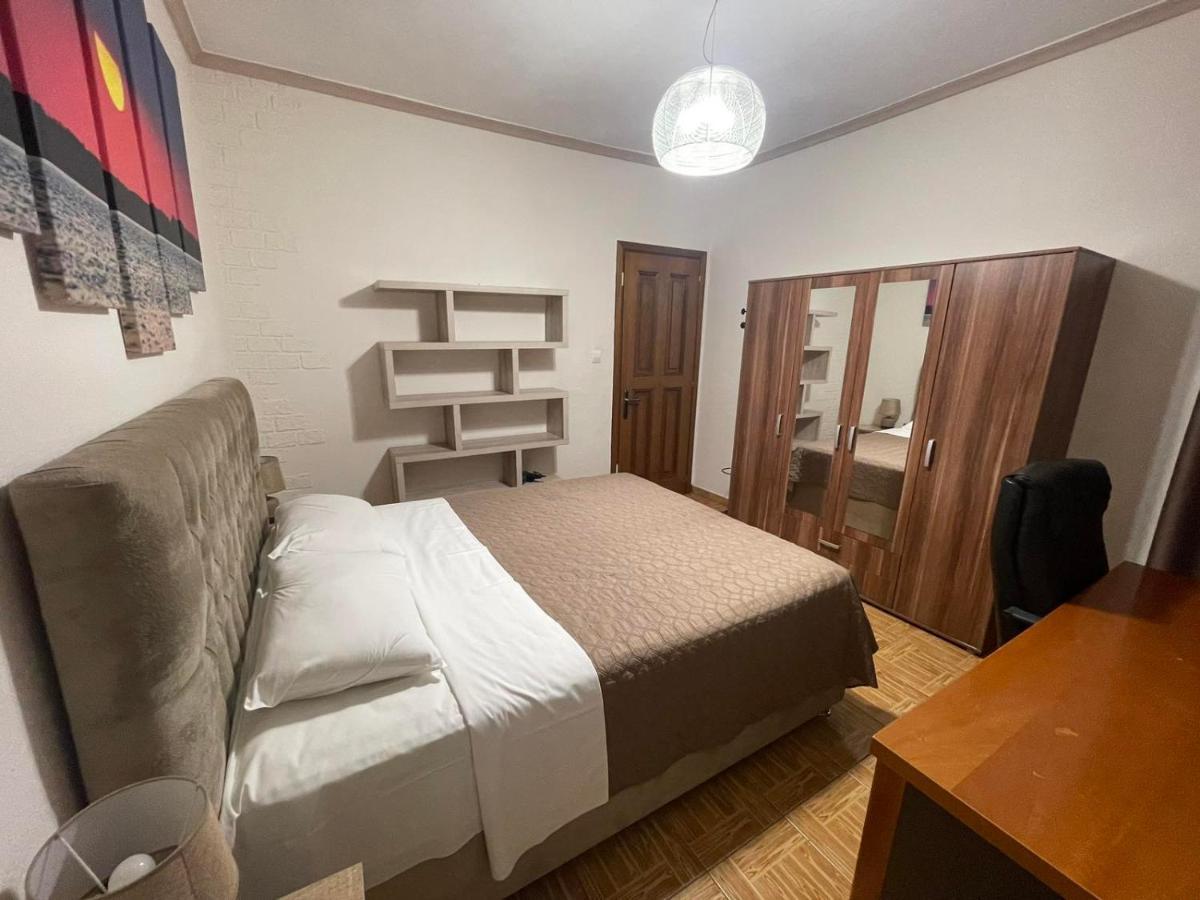 Nea Peramos Large Apartment Near The Beach Ngoại thất bức ảnh